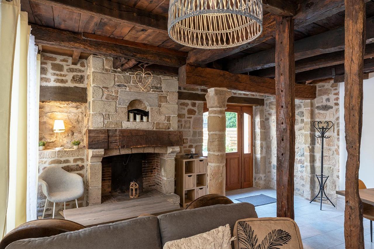 Logis Face A L'Abbatiale Lejlighed Beaulieu-sur-Dordogne Eksteriør billede